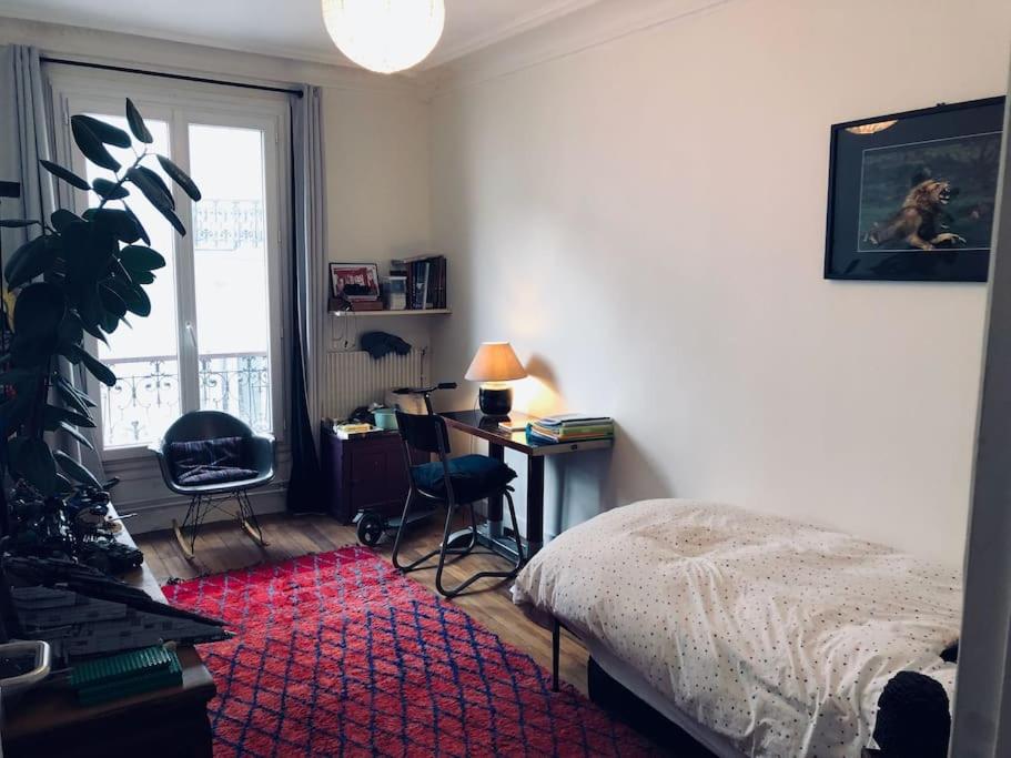 3 bedrooms apartment, Parisian style - 5