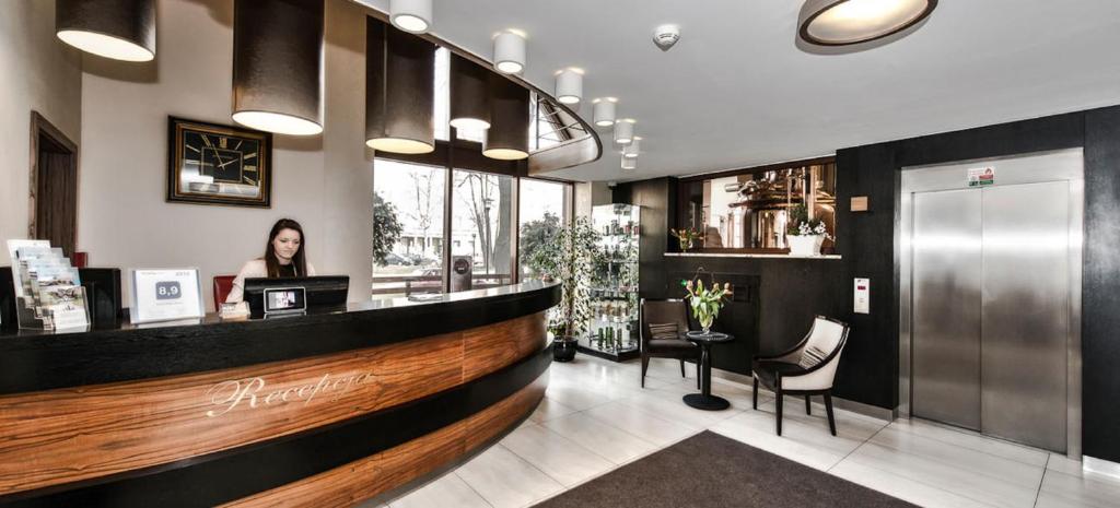 Hotel Silvia Gold Gliwice photo