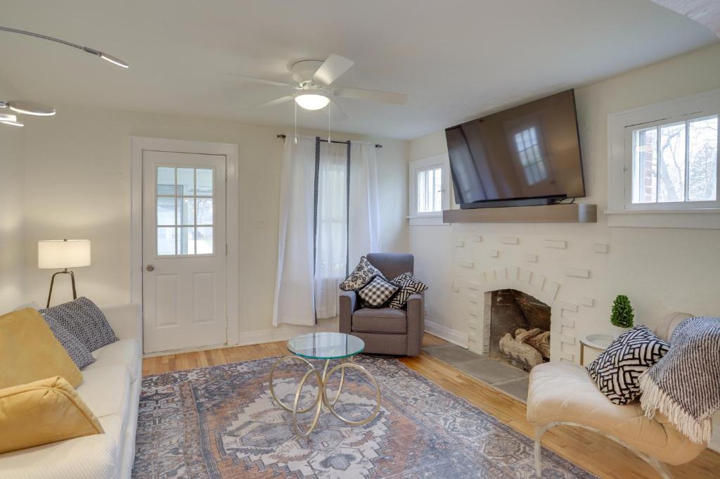 Corby Claddagh House about 1 Mi to Notre Dame!, South Bend