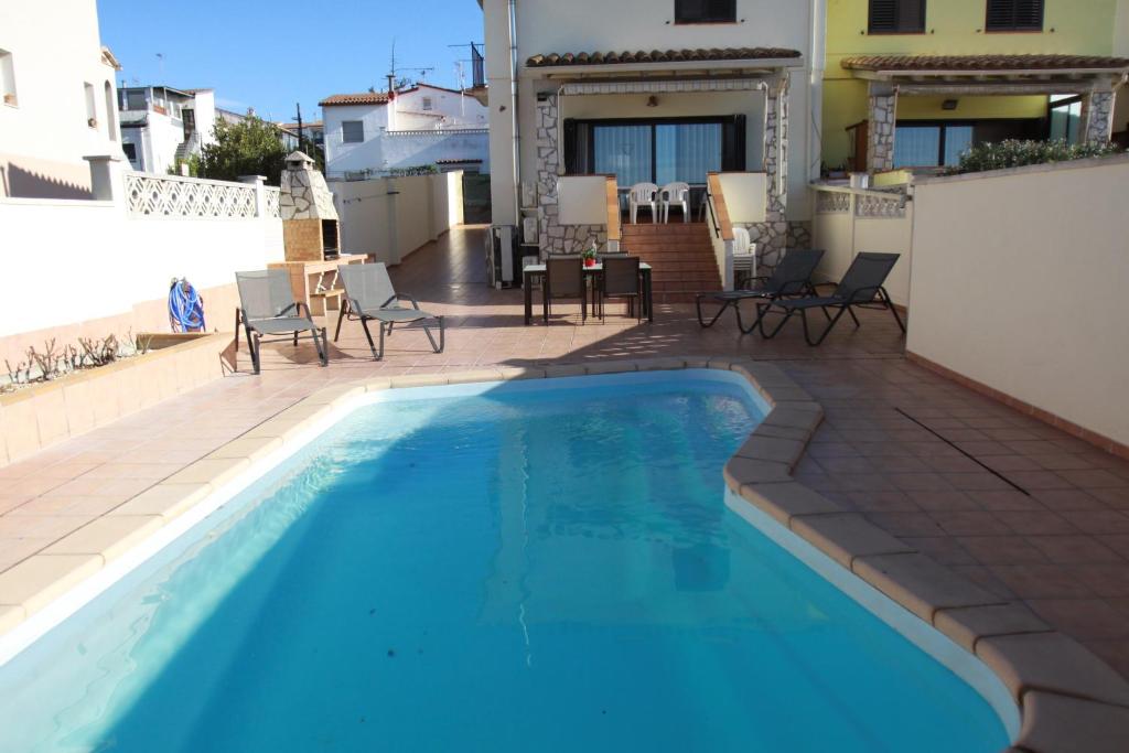 CASA PUIG, Piscina Privada ,Aire Acondicionado Free, L' Escala