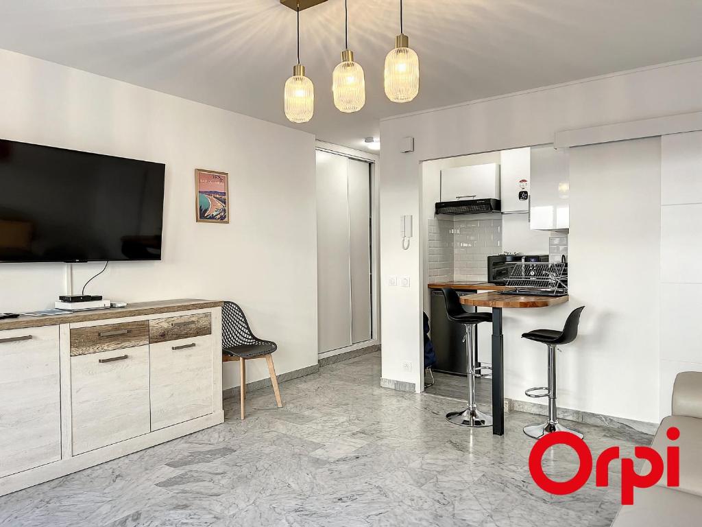 Appartement climatisé avec terrasse, centre-ville de Menton, à deux pas des plages - FR-1-647-24 - 3