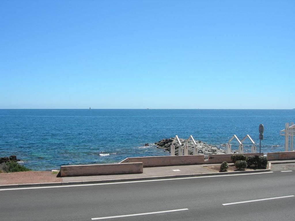 Panoramique mer, T2 climatisé neuf avec stationnement à 200 m du village - FR-1-768-55 - 5