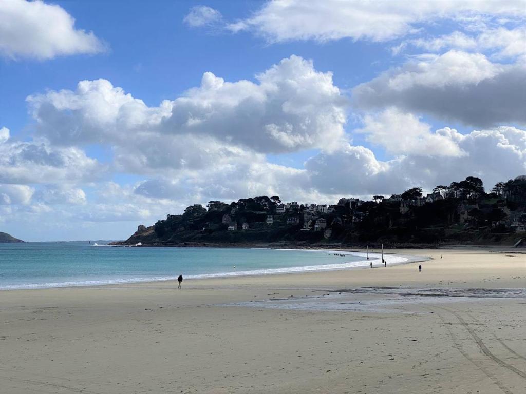 Appartement avec Piscine, WIFI, à 50m de la Plage de Trestraou - Perros-Guirec - FR-1-368-403 - 4