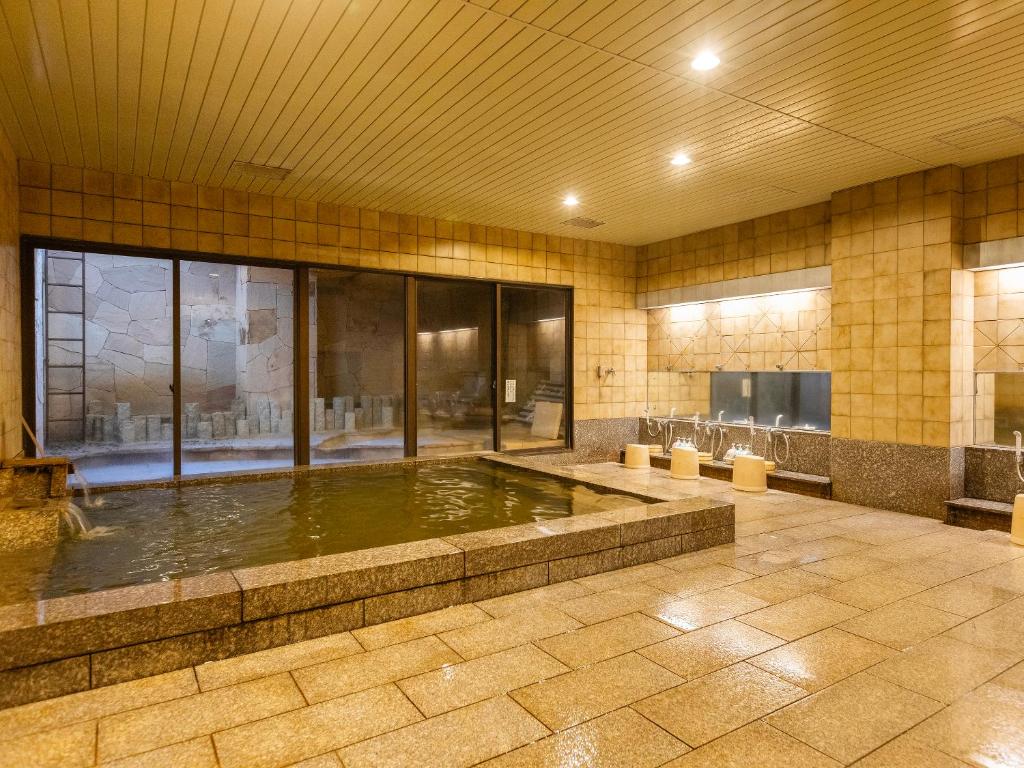Facilities, Natural Hot Spring Nagoya Crown Hotel in Nagoya