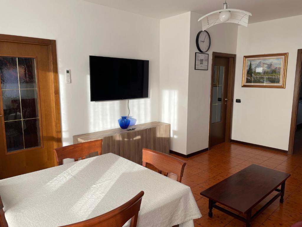 Appartamento spazioso con 3 camere da letto - 2