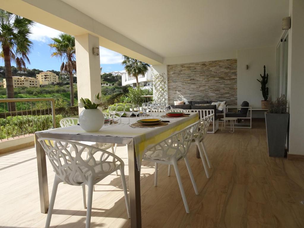 luxury ground floor apartment Mijas Costa, Malaga