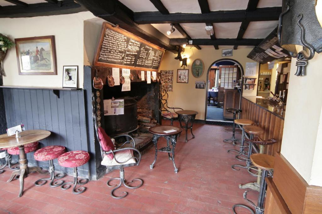 The Talbot at Knightwick photo