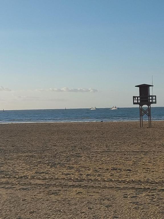PLAYA LAS PILETAS-CALZADA - 1