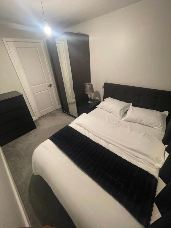 Beautiful en-suite bedroom