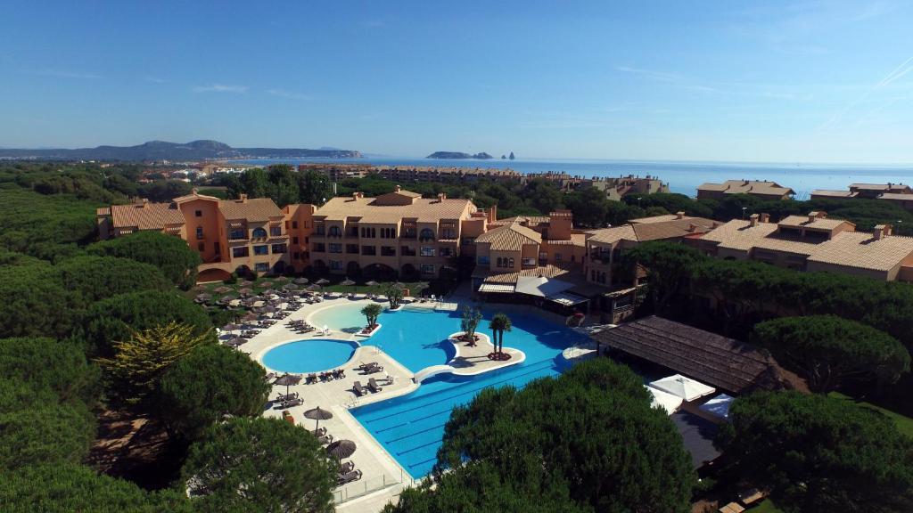 La Costa Hotel Golf & Beach Resort photo