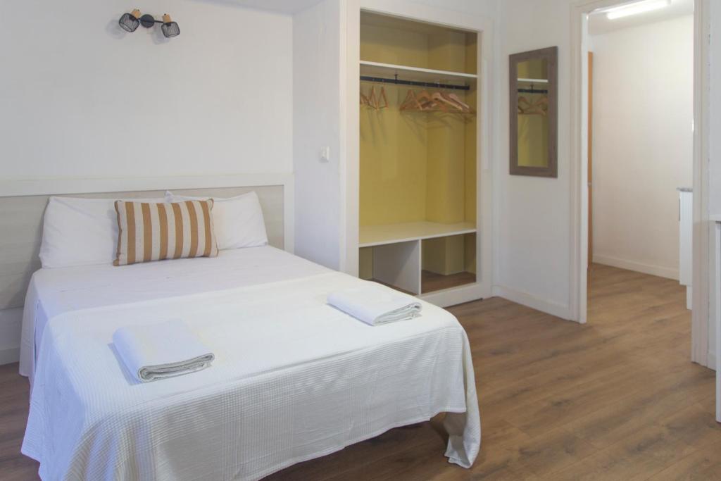 Apartamentos El Sol II - 2