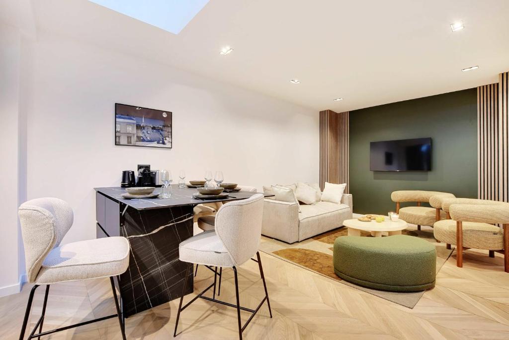 Elegant apartment - 2BR-6P - Le Marais - 3