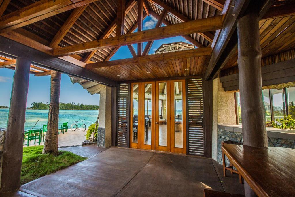 コロ サン リゾート アンド レインフォレスト スパ (Koro Sun Resort and Rainforest Spa)