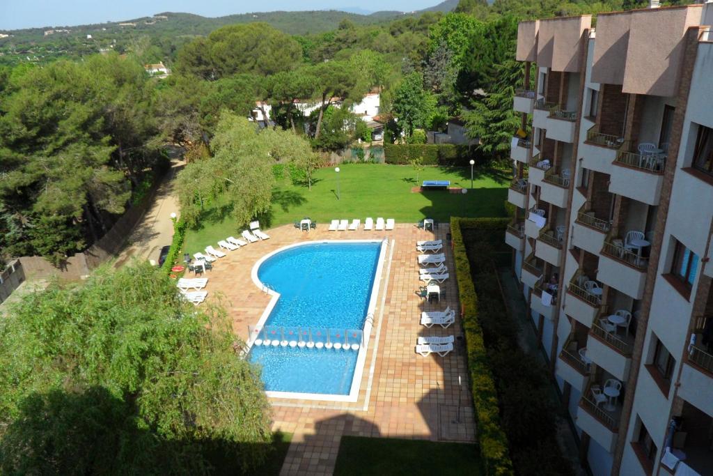 Aparthotel Las Mariposas — Swimming pool in Lloret de Mar, Catalonia