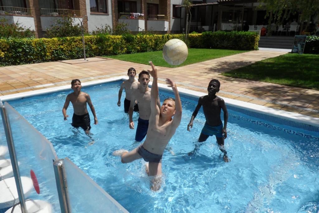 Aparthotel Las Mariposas — Swimming pool in Lloret de Mar, Catalonia