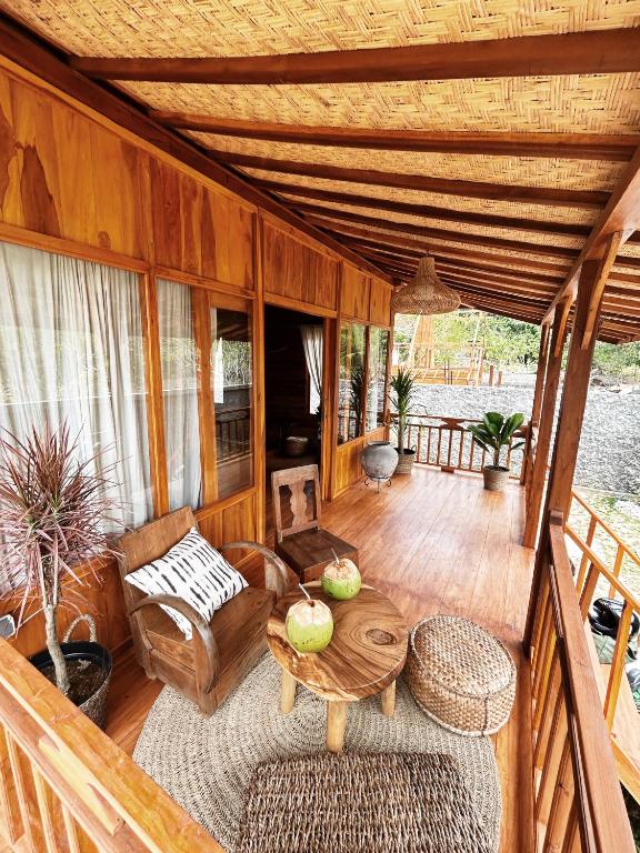 Sunshine wooden house