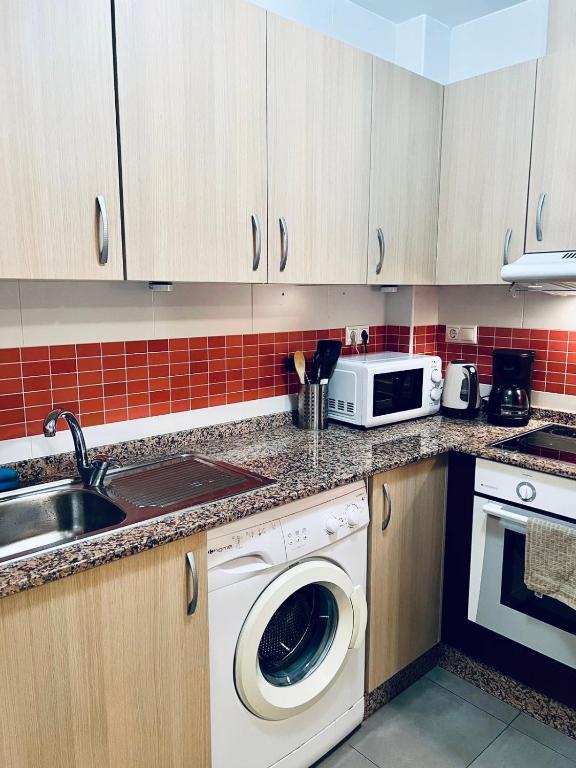 Nice and new furnished apartments in Torrevieja centre - 1