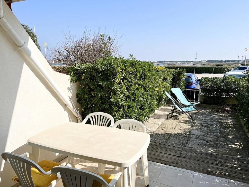 STUDIO CLIMATISE 3 PERSONNES A PROXIMITE IMMEDIATE MER ET PLAGE - 3