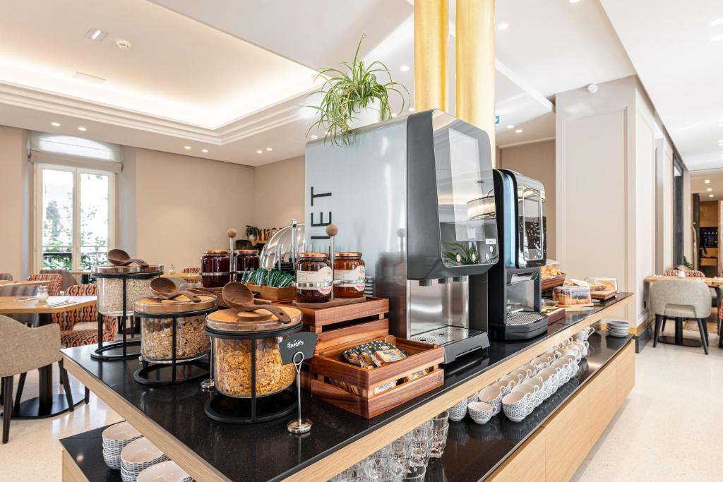 ホテル エリントン (Hôtel Apollinaire Nice) お料理のイメージ