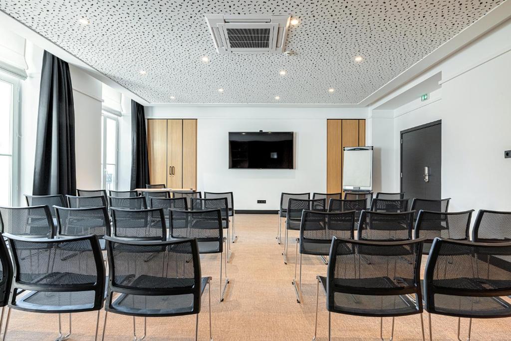 Tárgyalóterem/bálterem