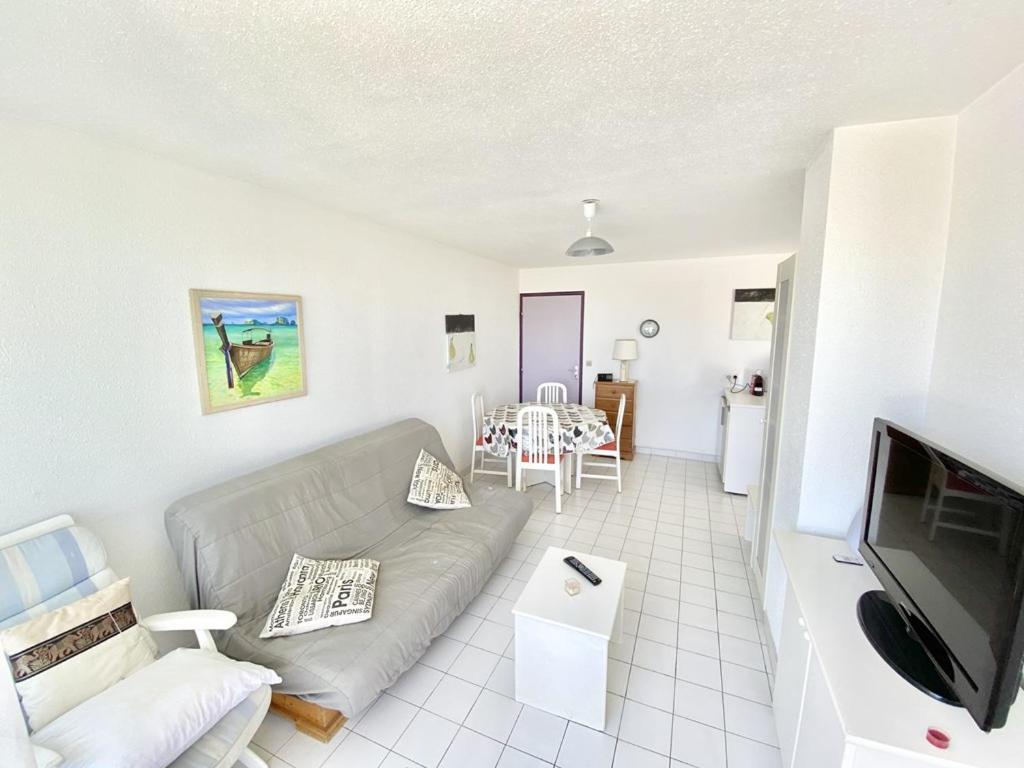 APPARTEMENT 1 CHAMBRE ET PISCINE POUR 6 PERSONNES - 1