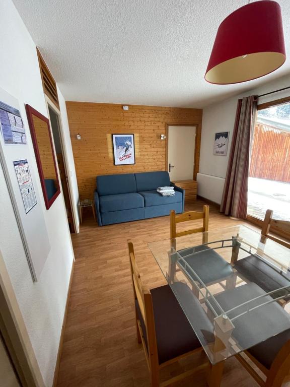 Studio avec coin montagne 4 personnes Orelle 3 Vallées - Spa & Piscine - Apt 004 - 2