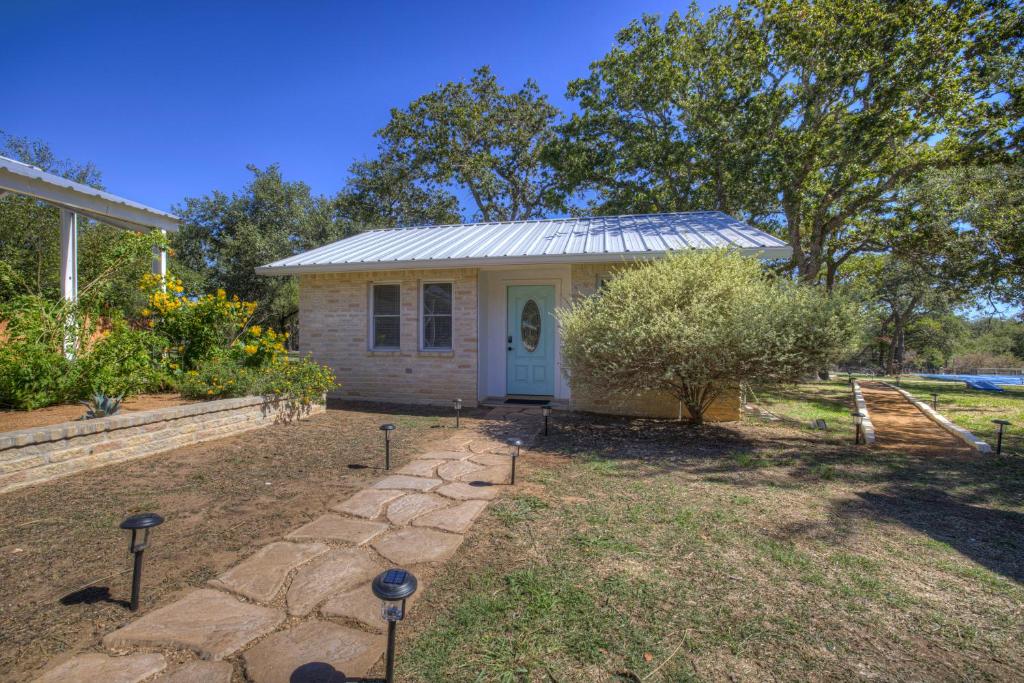 Weitz Haven, Fredericksburg