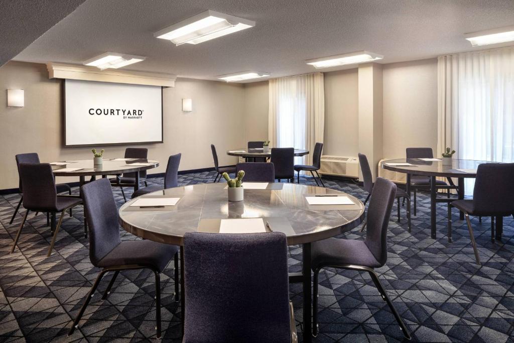 Meeting room / ballrooms