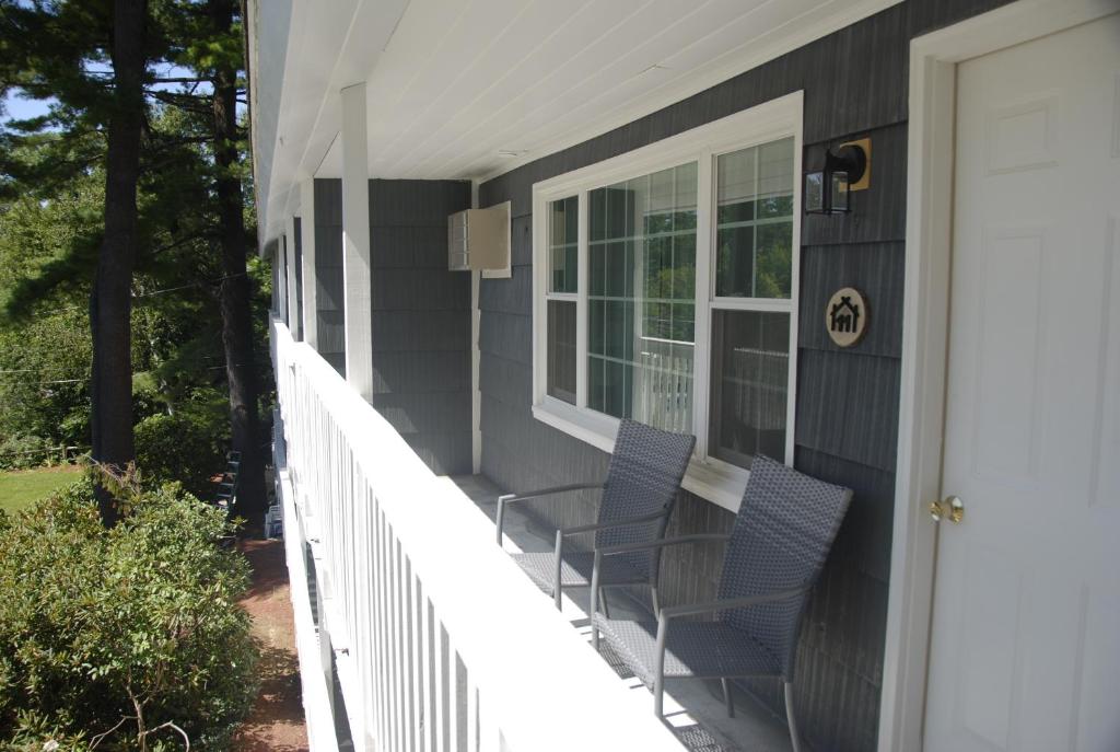 Kittery Inn & Suites photo