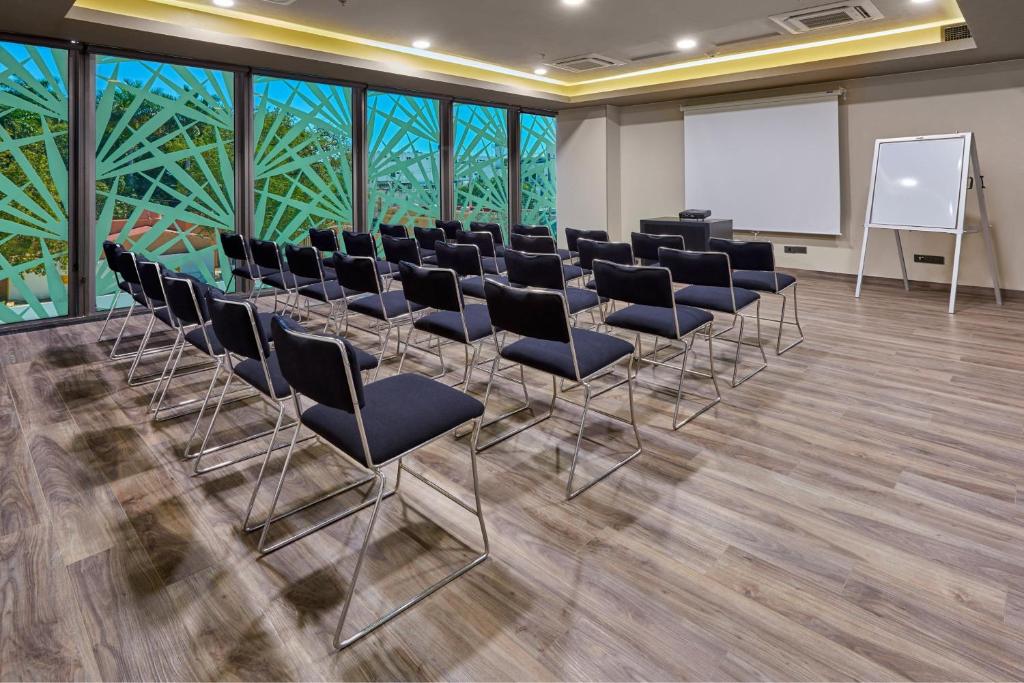 Meeting room / ballrooms