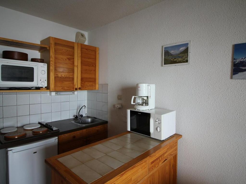 Studio cabine 4 pers, à 400m des pistes - Auris en Oisans - FR-1-297-52 - 4