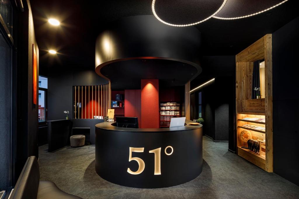 溫泉51飯店 (Therme 51)