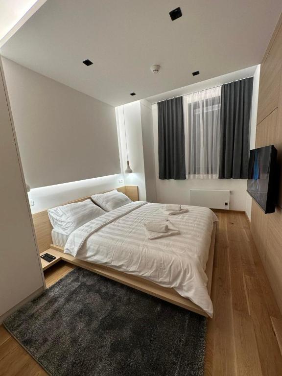 Apartman Pahulja 402 - Zlatni Javor - 2