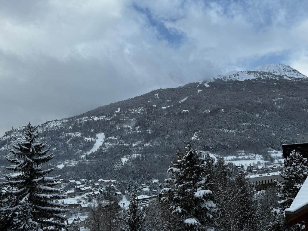 Studio centre ville de Briançon - 2
