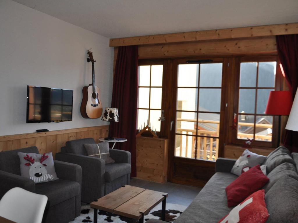 Appartement central à Châtel avec balcon et accès piscine - FR-1-693-105 - 2