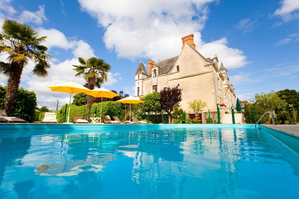 Chateau de la Verie photo