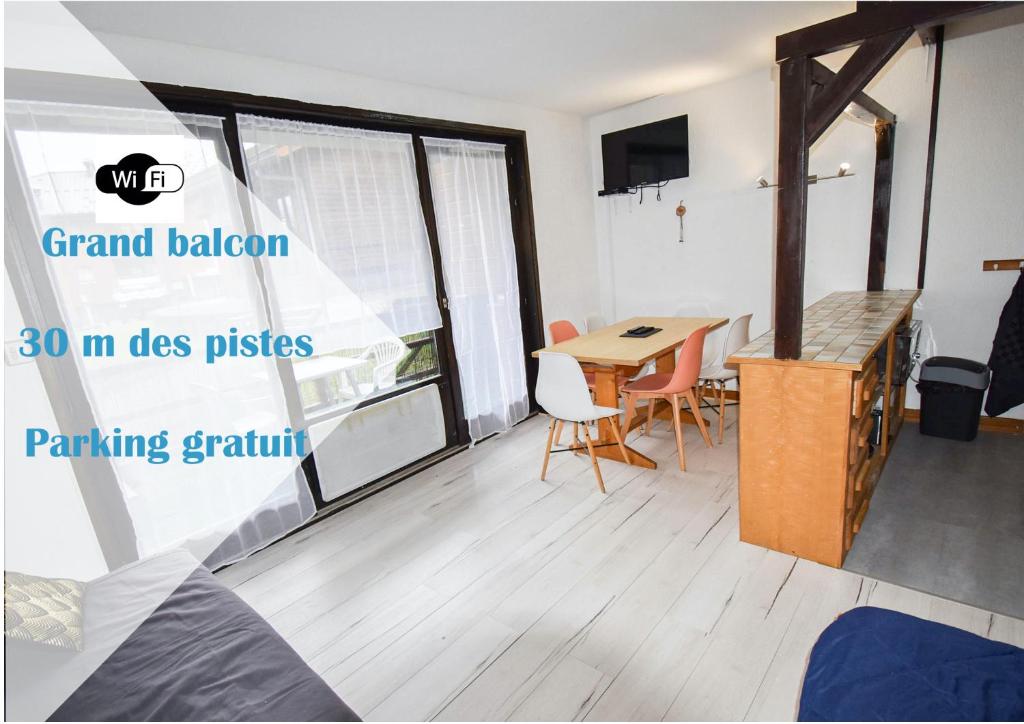 Relai S11 Grand et lumineux studio avec coin montagne 4-6 pers, WIFI, 30m des pistes, grand balcon, DRAPS NON COMPRIS - 1