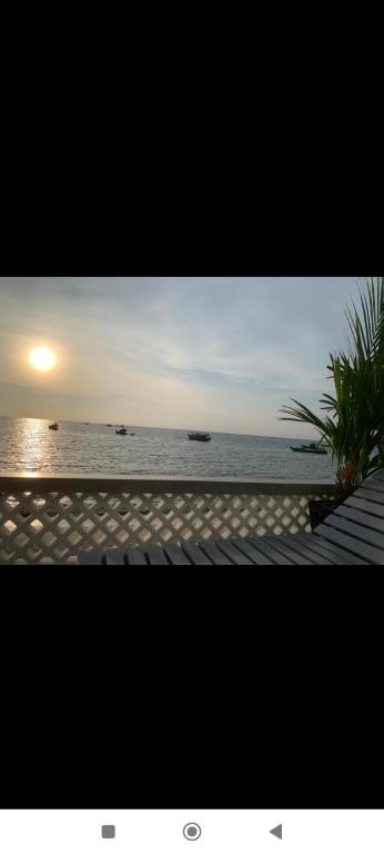 TS Beach House