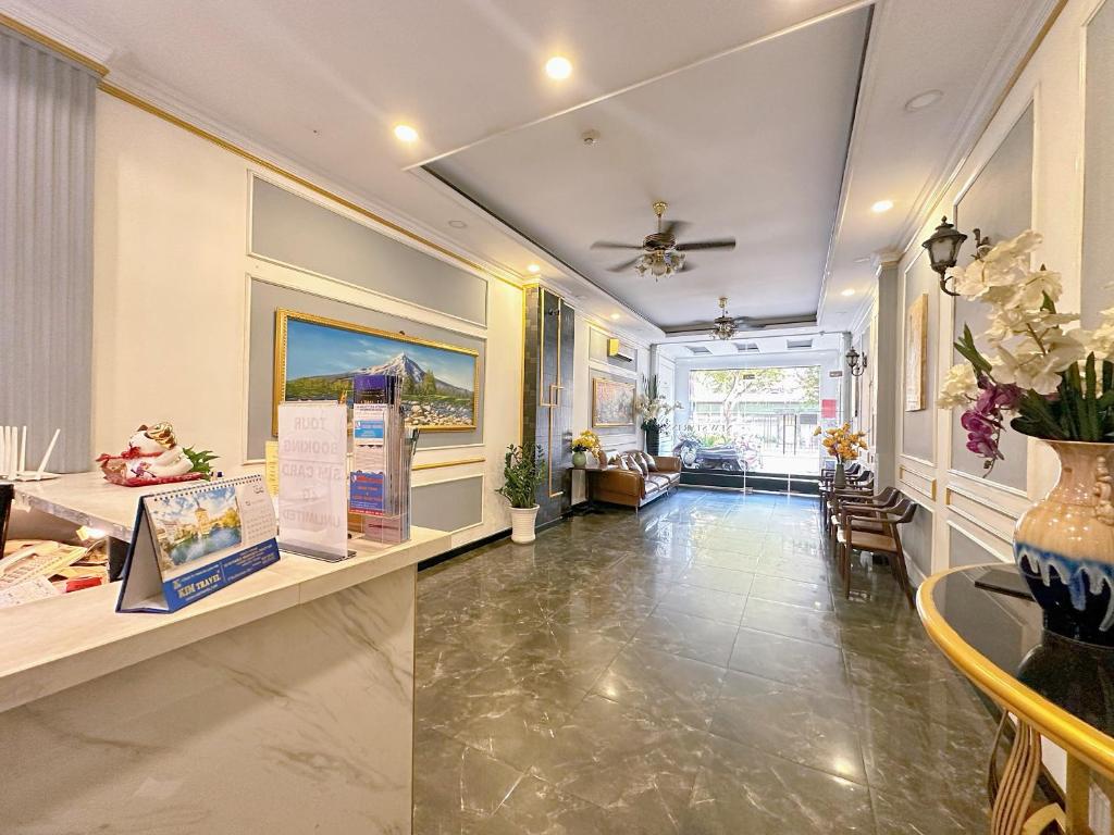 New Star Inn Boutique