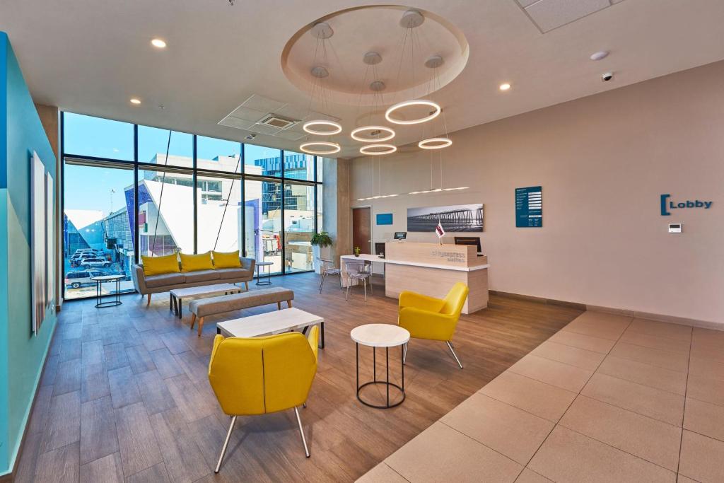 フロント・ロビー