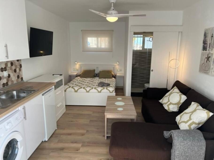 30 Puerto del Carmen Dreams - 1