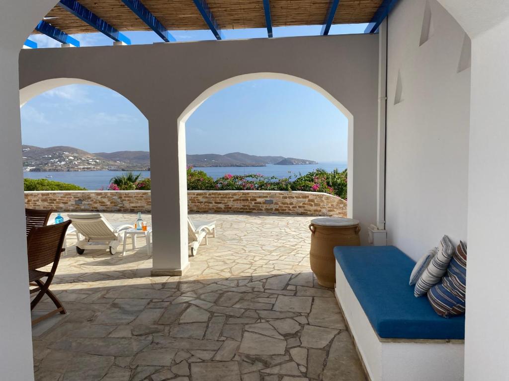 Villa Annita with extraordinary view near the sea 전경