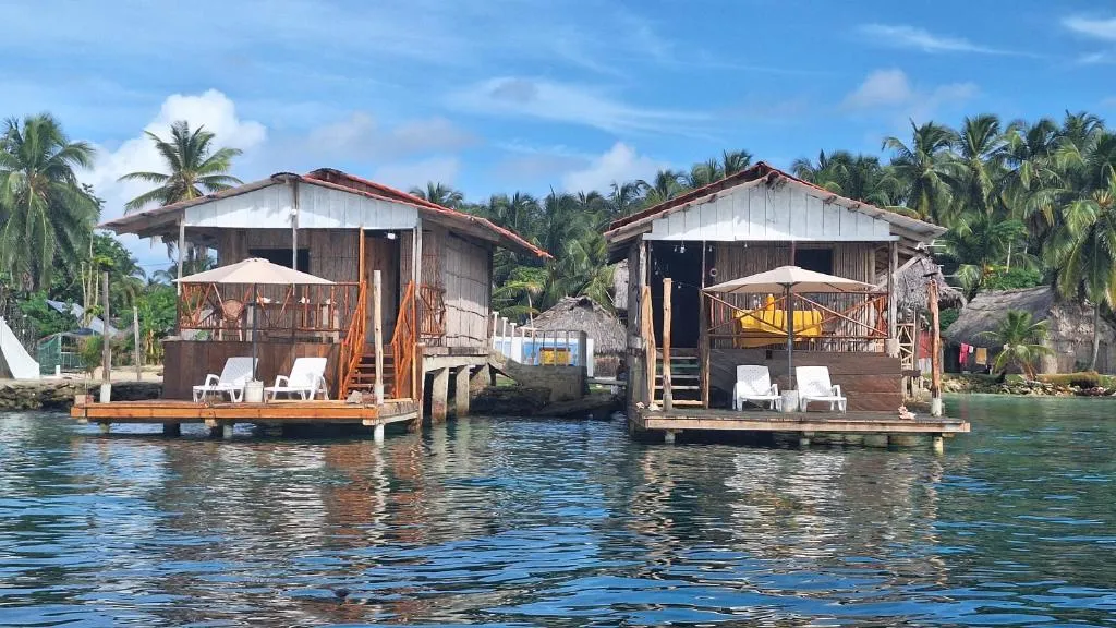 Cabañas Narasgandup (Naranjo Chico), hotel in Mamartupo