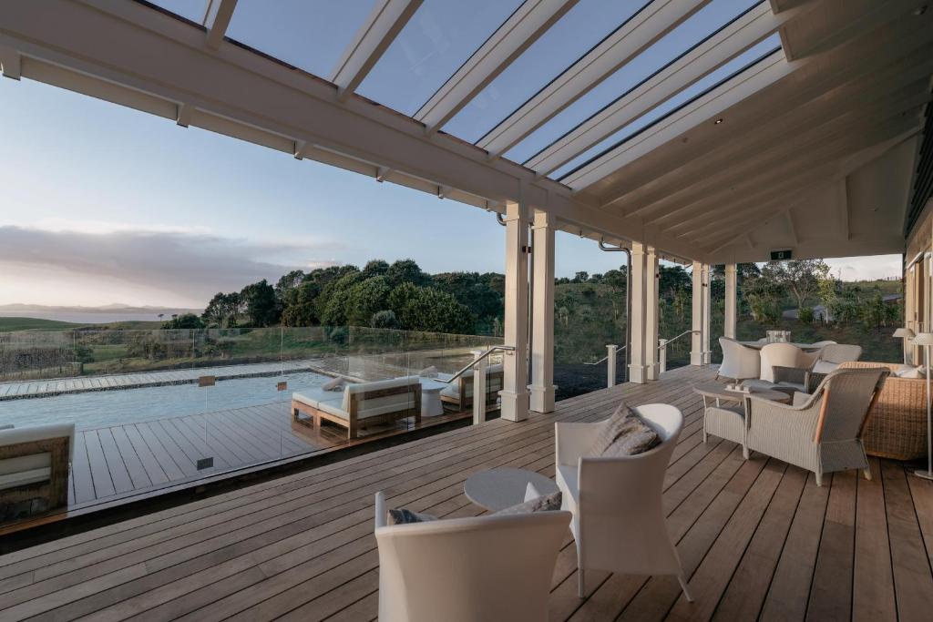 เดอะ ลอดจ์ แอท คอรี คลิฟฟ์ (The Lodge at Kauri Cliffs)