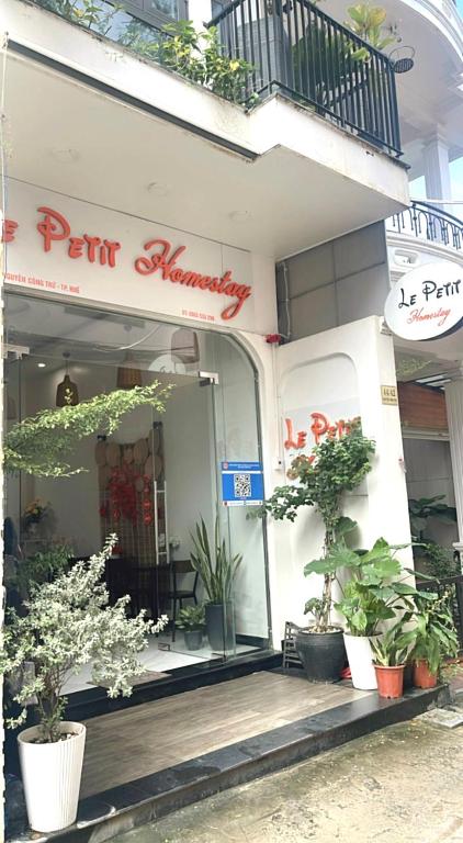 Le Petit Homestay