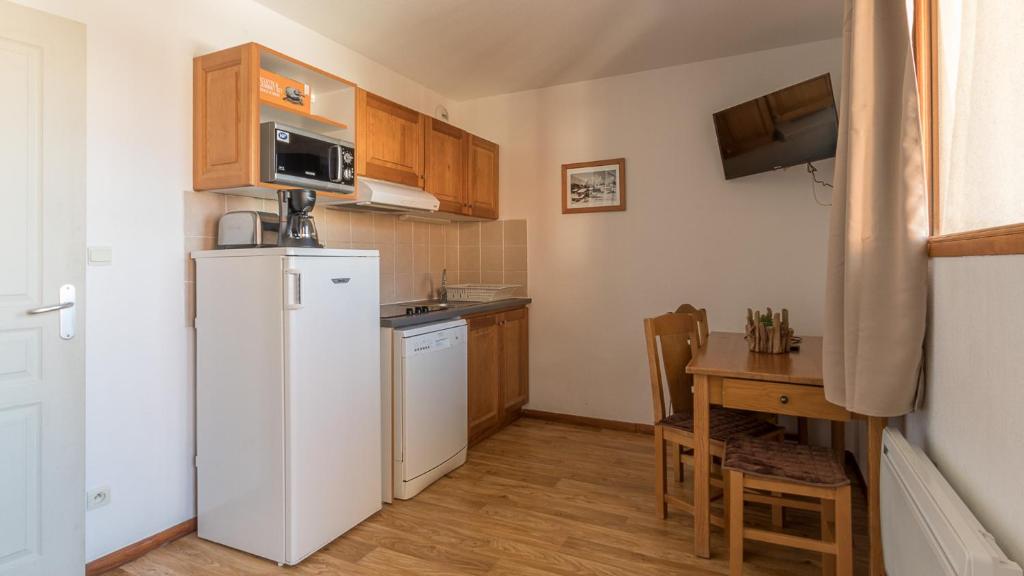 A1519 Etoiles D Orion- Studio 4 pers - 2