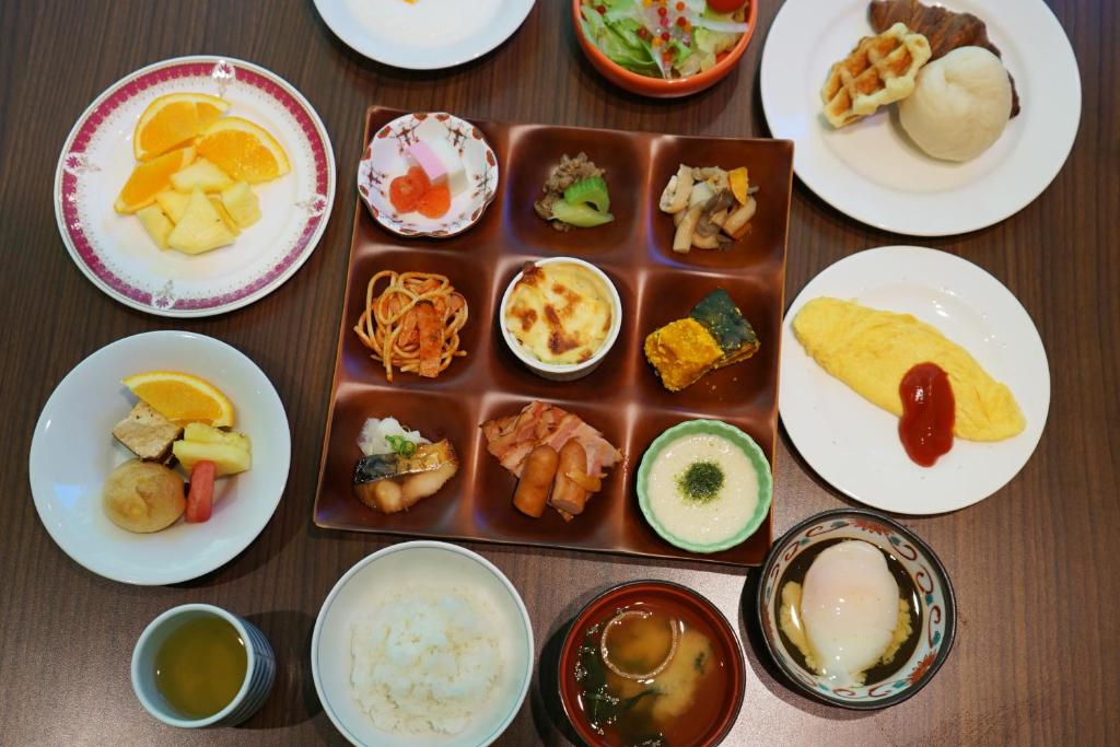 อาหารและเครื่องดื่ม