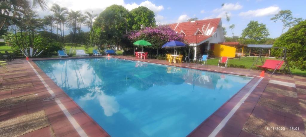 Finca Turistica Rural El Descanso, privada Restrepo, Meta - Colombia - 3