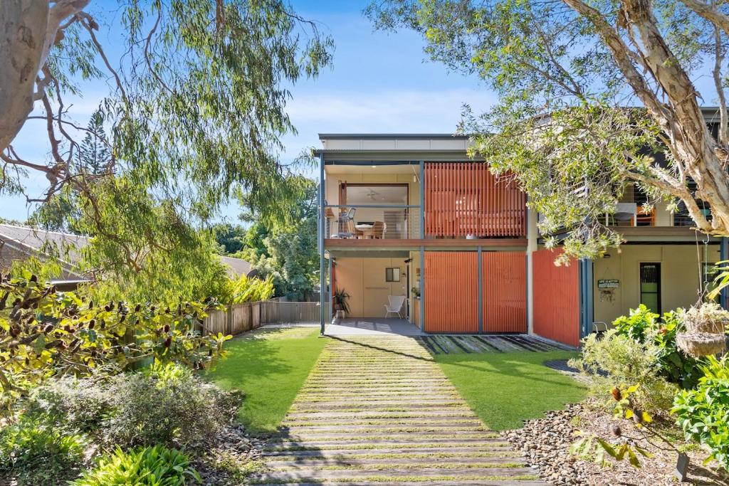 At Melaleuca 1, Point Lookout