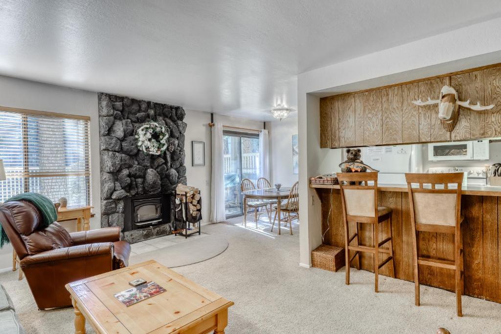 Horizons 4 101, Mammoth Lakes